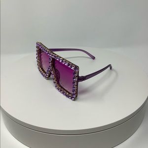 GLAM PURPLE DIAMOND FASHION SUNGLASSES